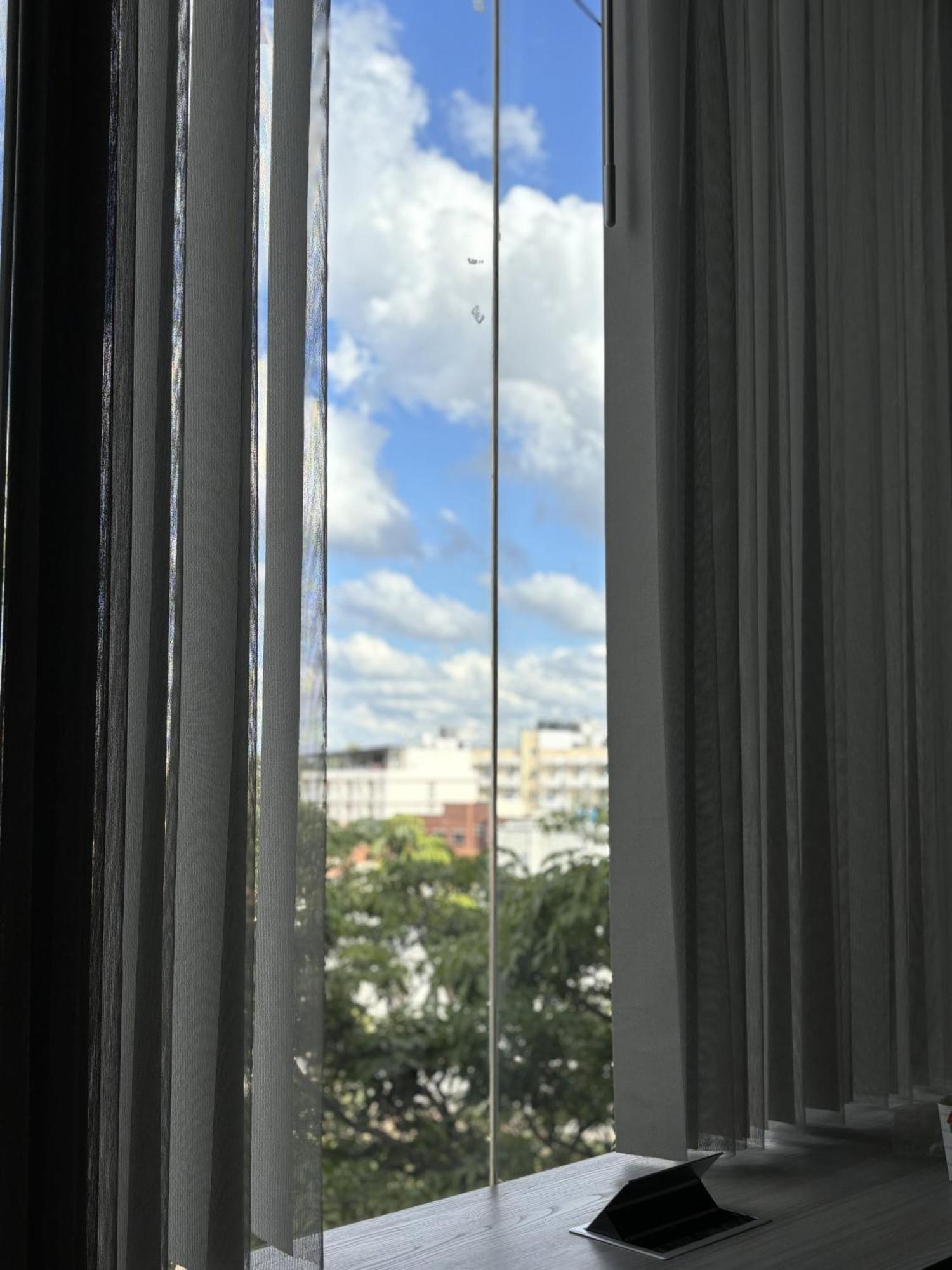 Blr Pods Hotel Bengaluru Kültér fotó