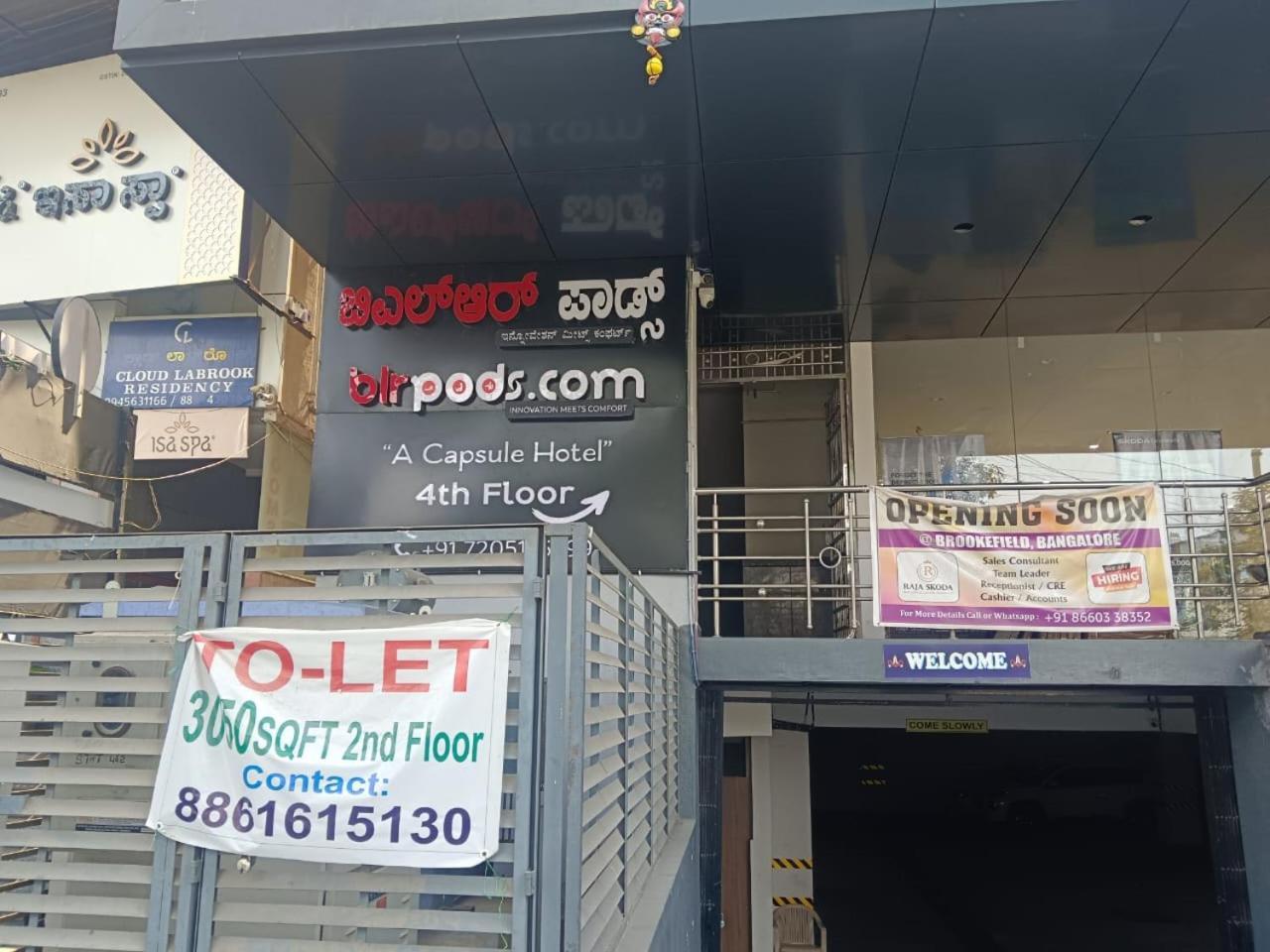 Blr Pods Hotel Bengaluru Kültér fotó