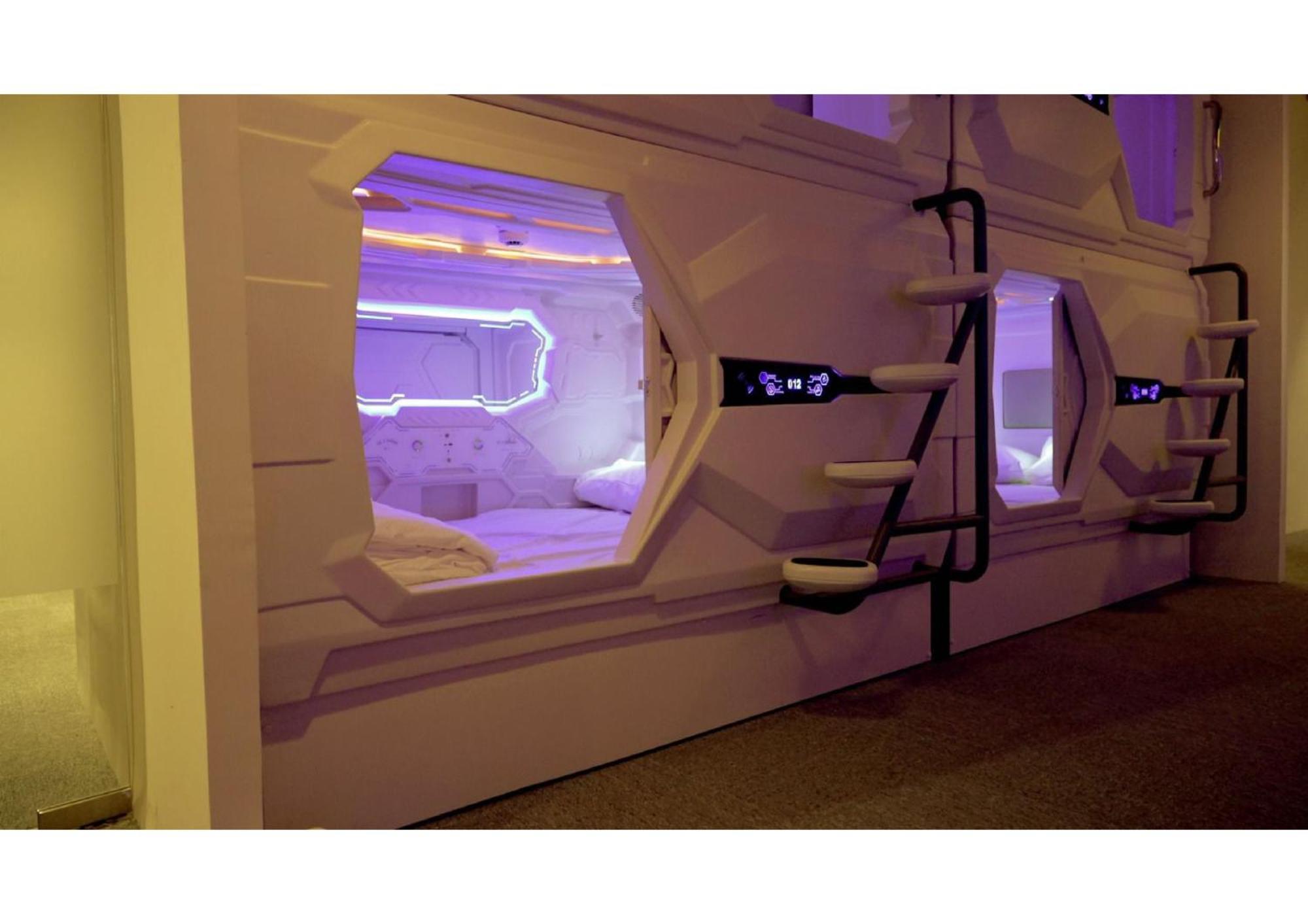 Blr Pods Hotel Bengaluru Kültér fotó